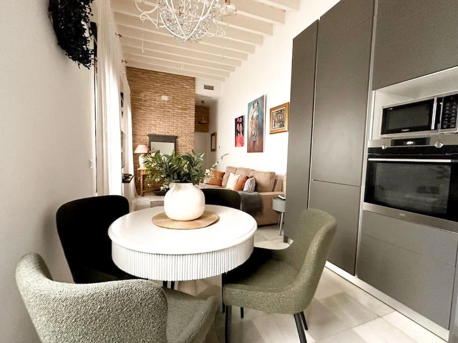 Atico Duplex Triana , Sevilla Extérieur photo